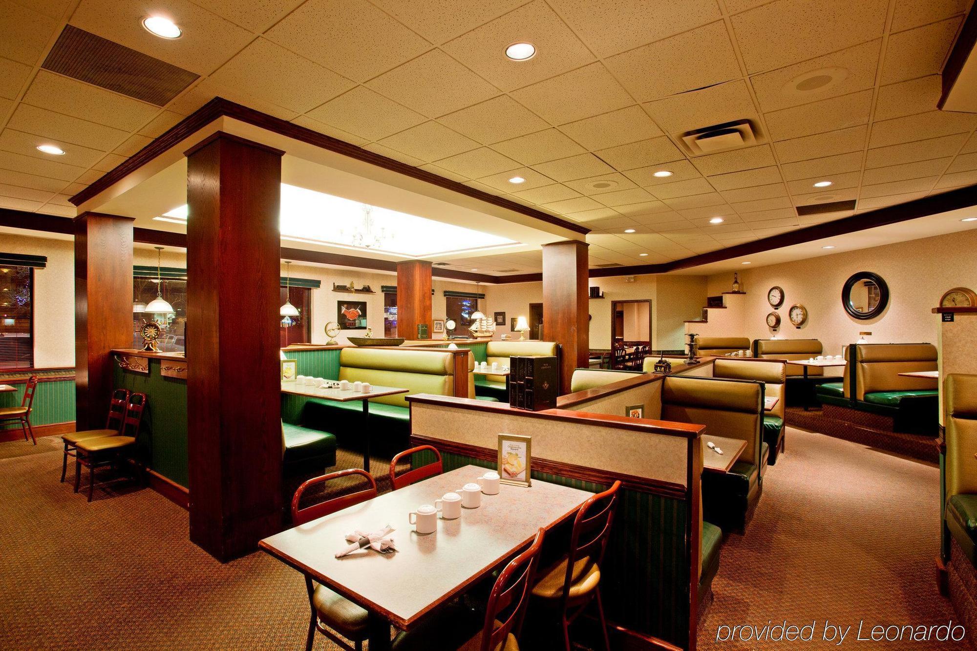 Holiday Inn Conference Centre Edmonton South By Ihg Eksteriør bilde